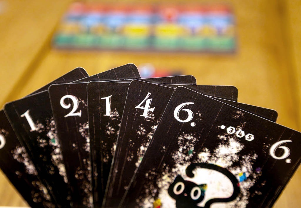 Cat in the Box - Handkarten ohne Farbe